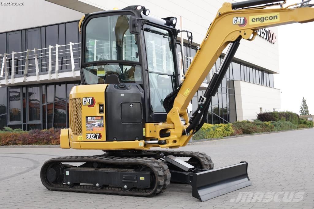 CAT 302.7 CR Miniescavadeiras