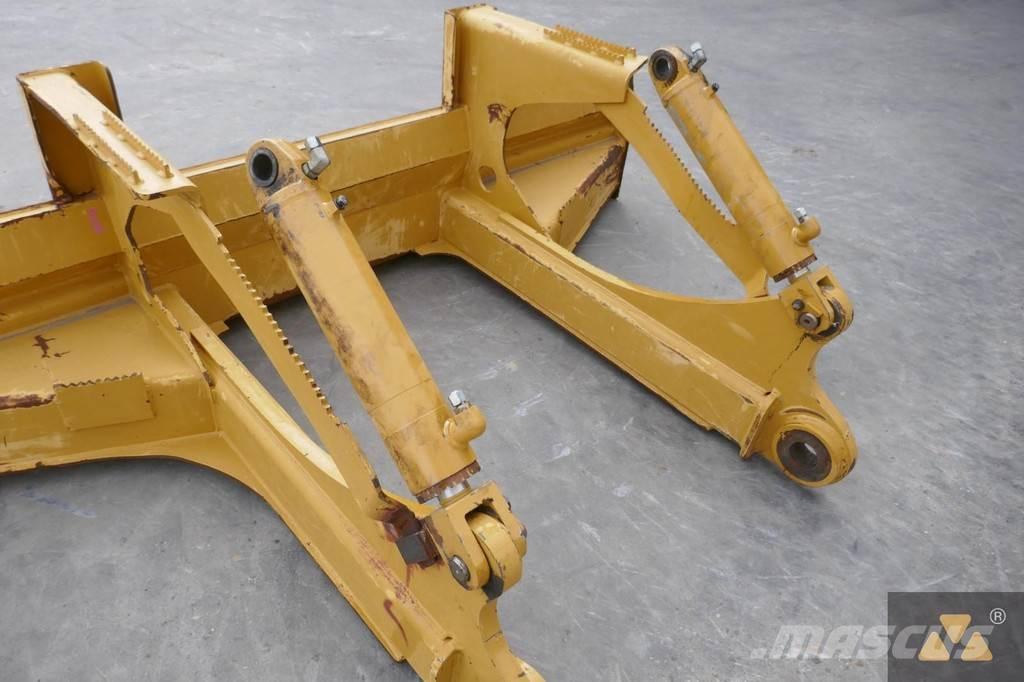 CAT Skidder blade Lâminas