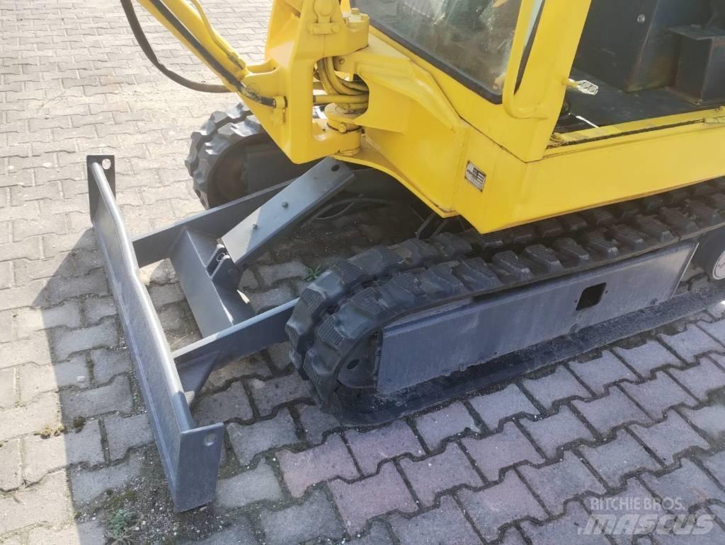 Komatsu PC 10 Escavadeiras de esteiras