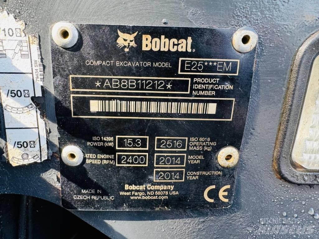 Bobcat E 25 Miniescavadeiras