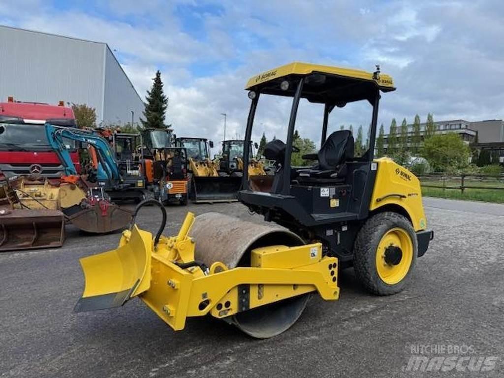Bomag 124 DH-5 Cilindros Compactadores monocilíndricos