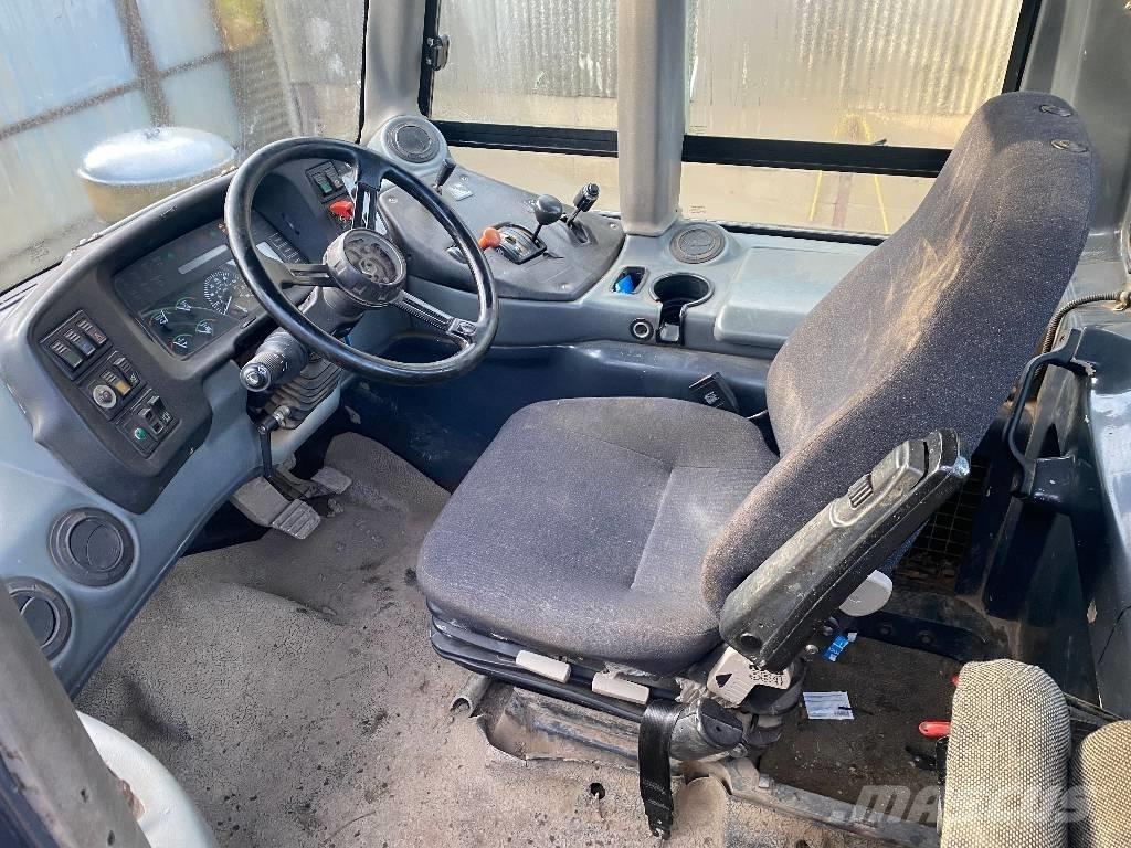 Bell B 25 D Caminhões articulados