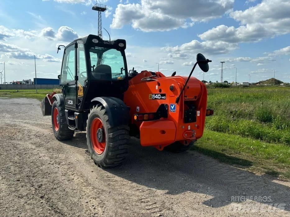 JCB 540-140 Manipulador telescópico