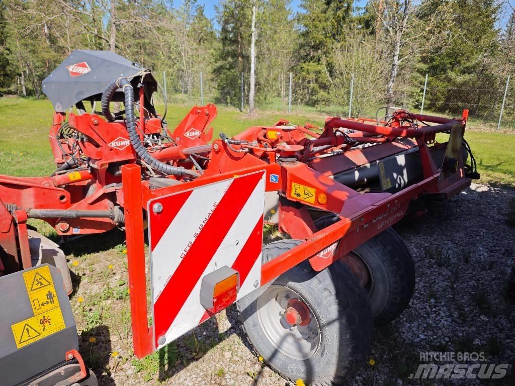 Kuhn FC 883 + FC 313 Gadanheiras