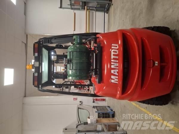 Manitou MI25G Empilhadores todo-terreno