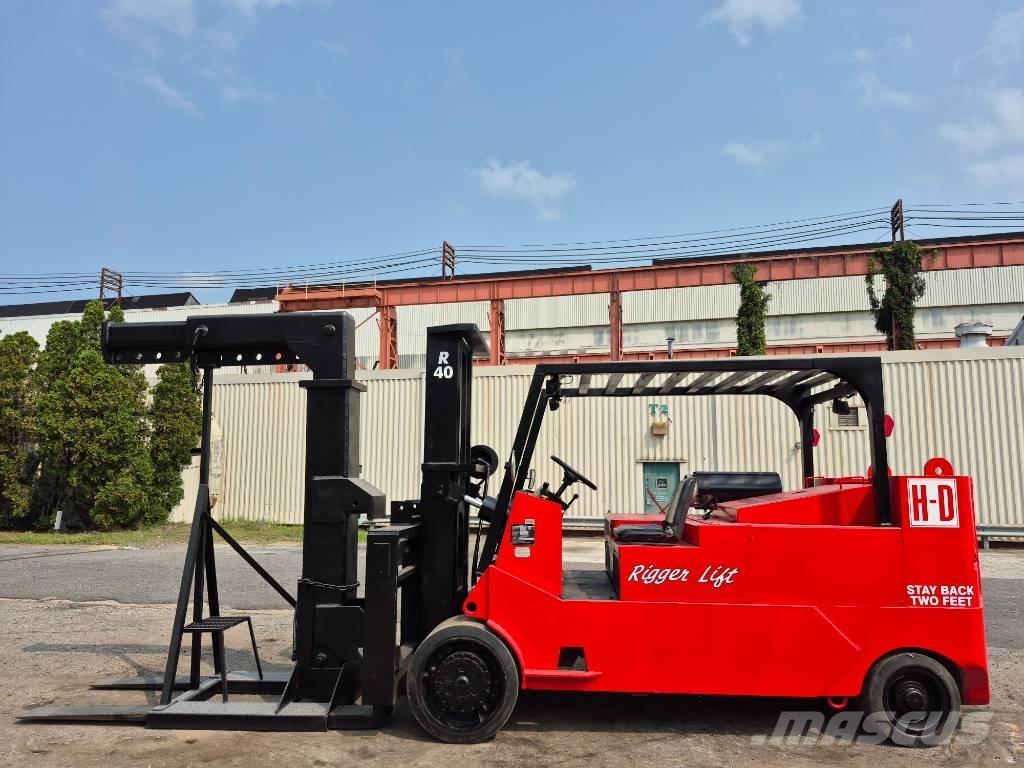  Rigger Lift 40 Empilhadores - Outros