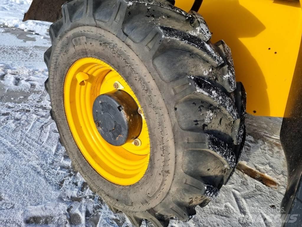 JCB 535-140 - MB9 Manipulador telescópico
