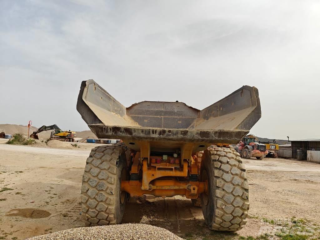 CAT 740B Caminhões articulados