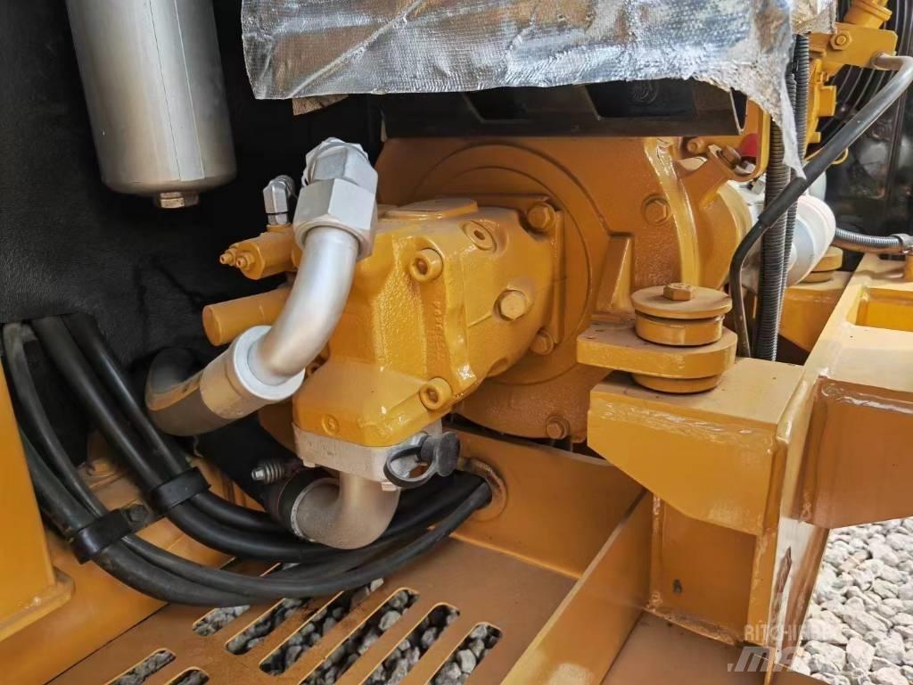 CAT 306 Miniescavadeiras