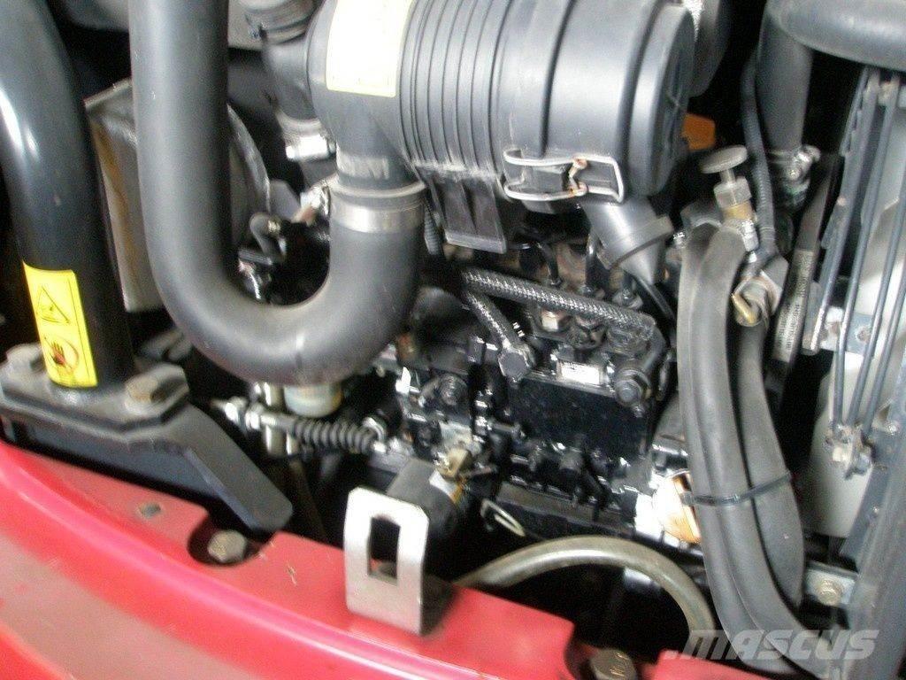 Takeuchi TB23R Miniescavadeiras