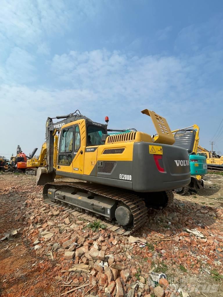 Volvo EC 200 Escavadeiras de esteiras