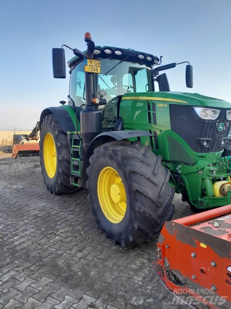 John Deere 6250R Tratores Agrícolas usados
