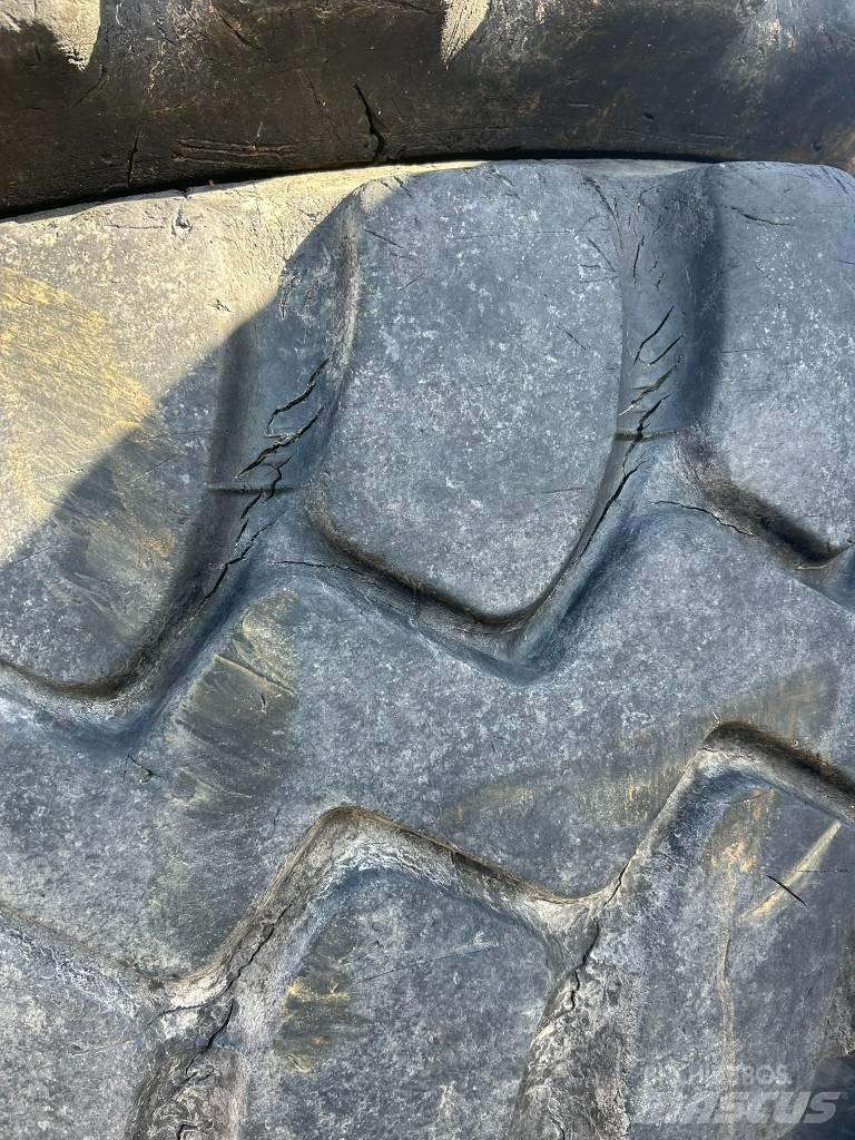 Goodyear 20,5R25 GP4 Carregadeiras de rodas