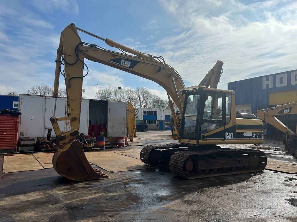 CAT 317 Escavadeiras de esteiras