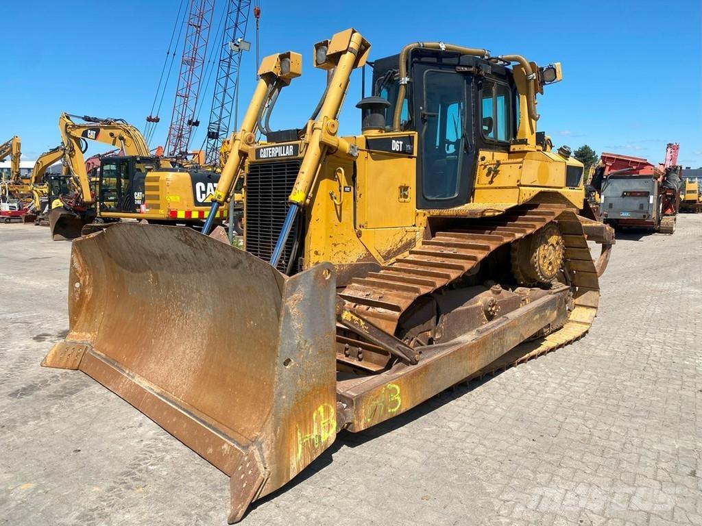 CAT D6T XW NVT Dozers - Tratores rastos