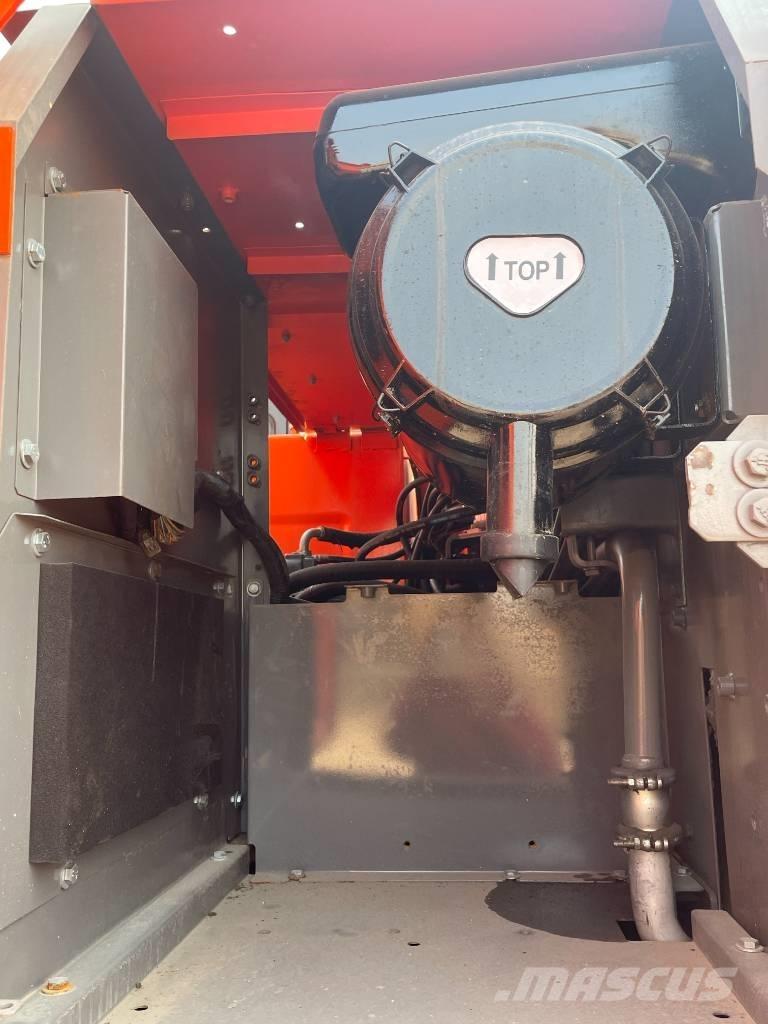 Hitachi ZX 210 Escavadeiras de esteiras