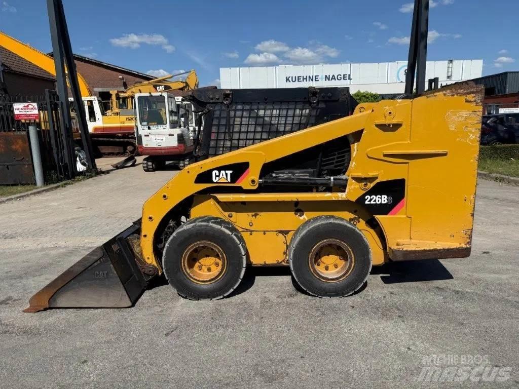 CAT 226B3 Turbo Minicarregadeiras