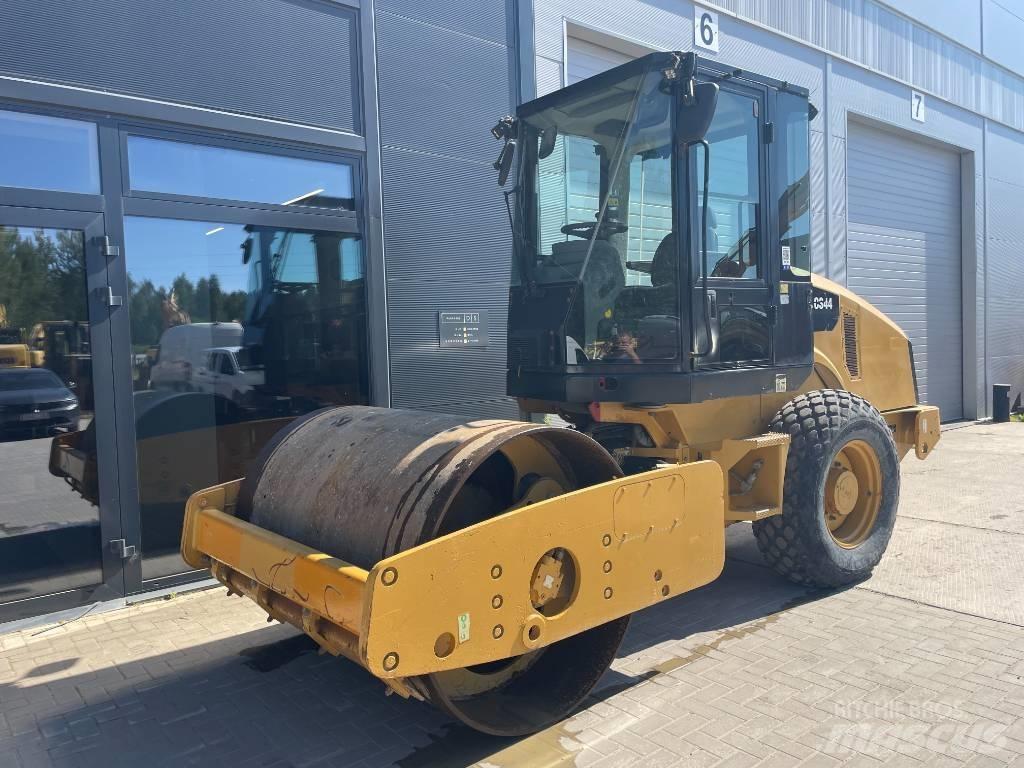 CAT CS44 Cilindros Compactadores monocilíndricos