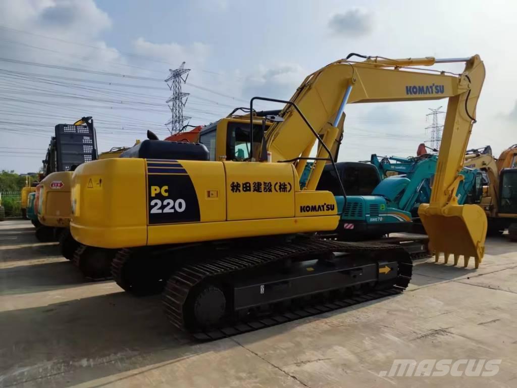 Komatsu PC 220 Escavadeiras de esteiras