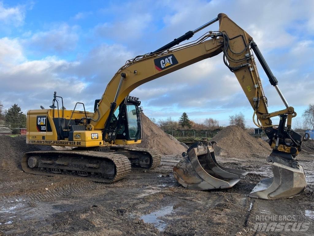 CAT 323 Nextgen Escavadeiras de esteiras