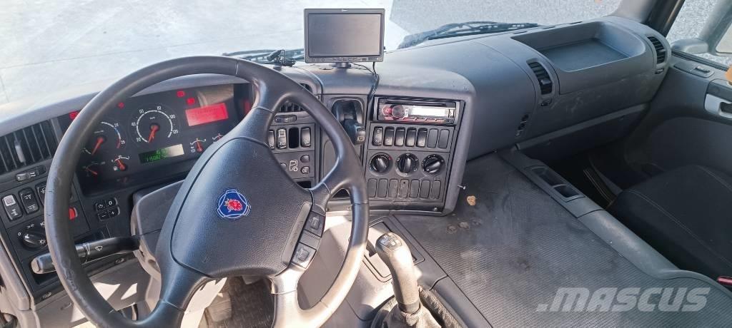 Scania P 310 Camiões grua