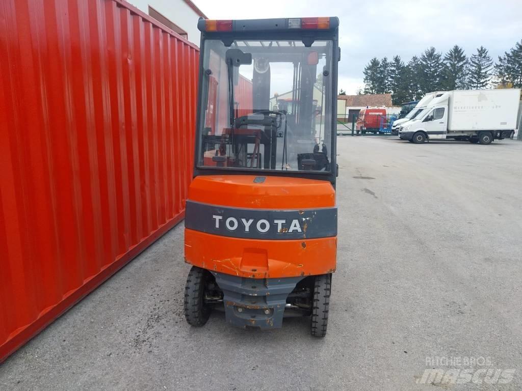 Toyota 7 FB MF 18 Empilhadores eléctricos