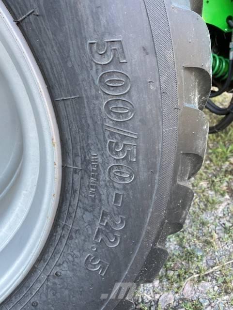 McHale F 5600 Enfardadeira de rolos