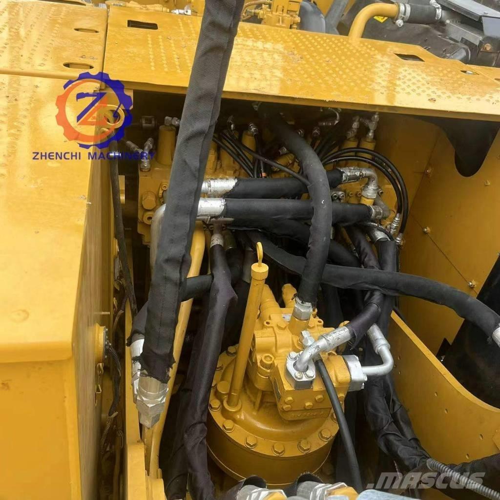 CAT 320 D2 Escavadeiras de esteiras