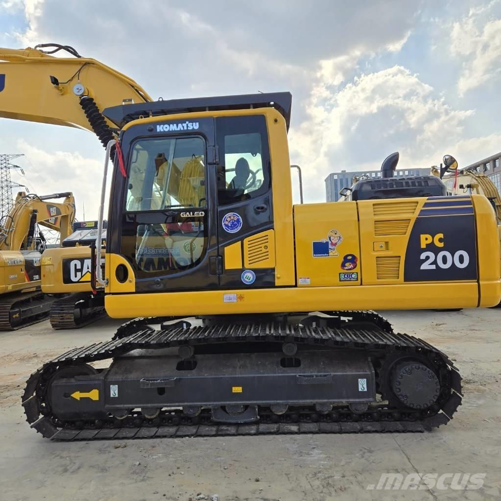 Komatsu PC 200-8 Escavadeiras de esteiras