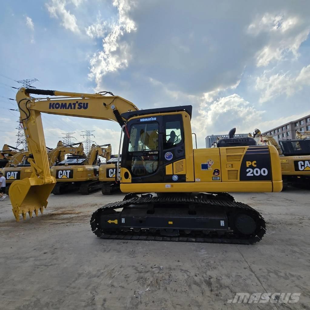 Komatsu PC 200-8 Escavadeiras de esteiras