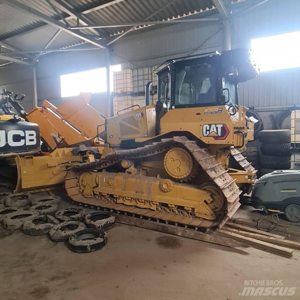 CAT D 5 LGP Dozers - Tratores rastos