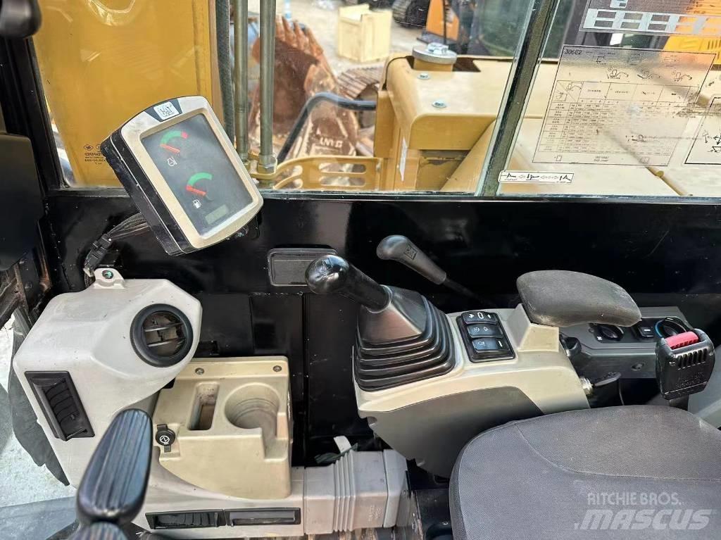 CAT 306E2 Miniescavadeiras
