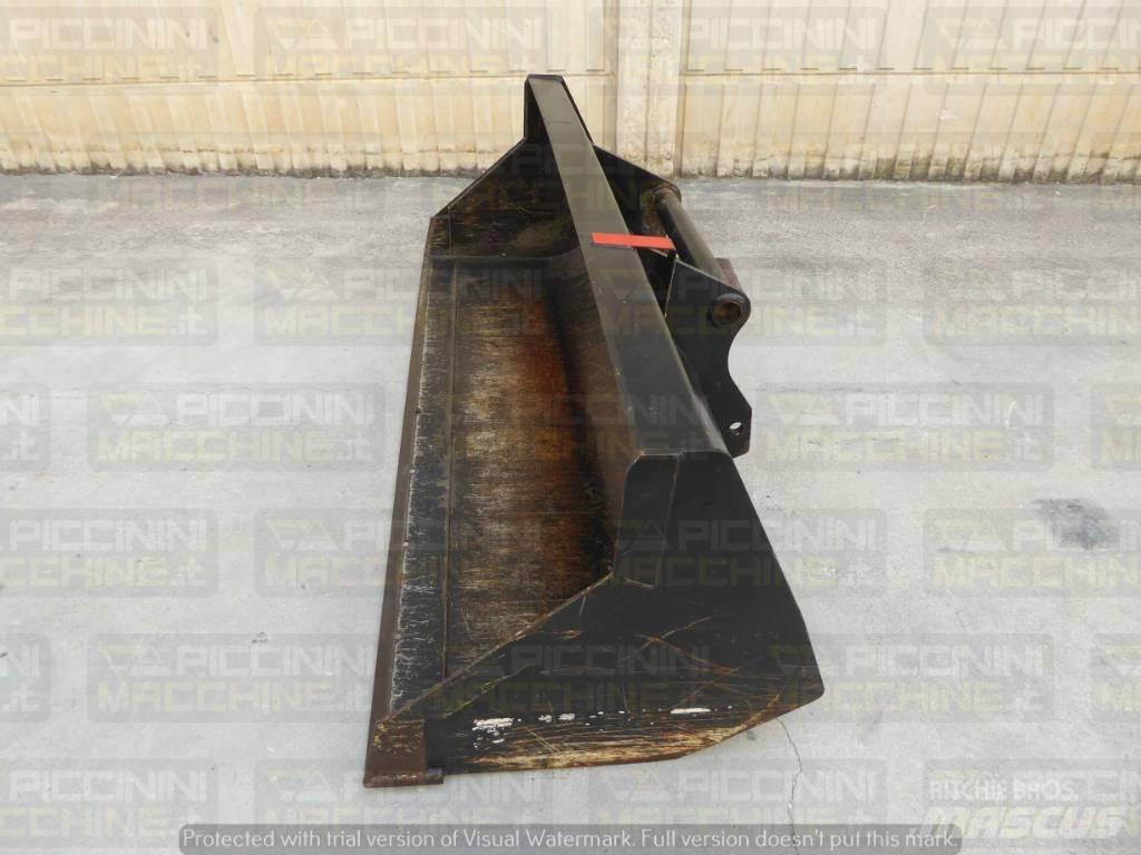 Manitou CBR1000 Baldes