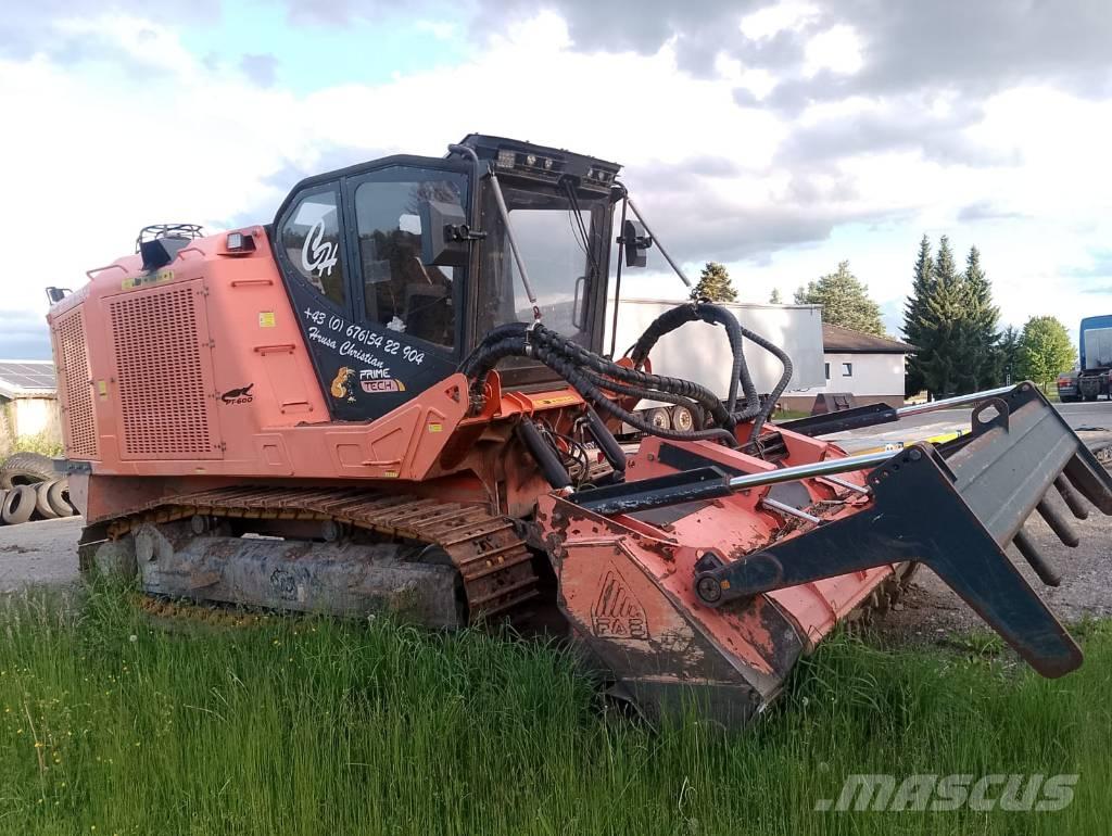 Prime Tech P 475 Tractores florestais