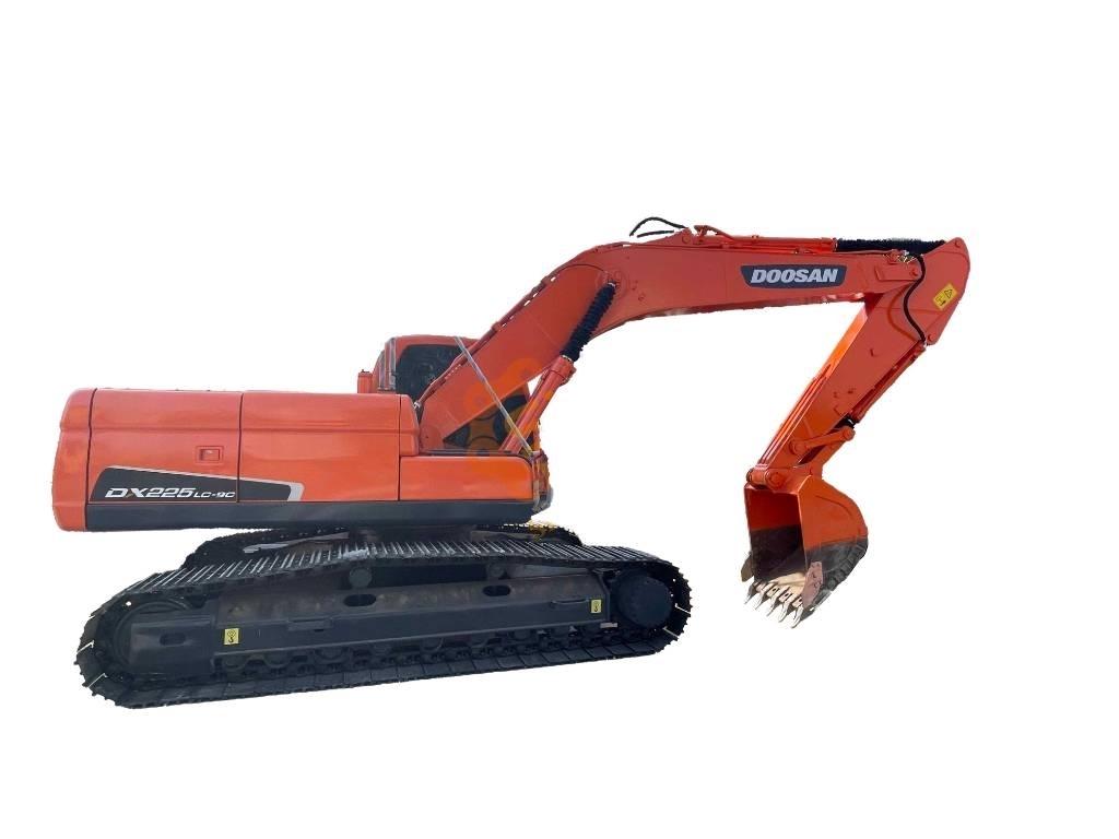 Doosan DX 225 LC Escavadeiras de esteiras