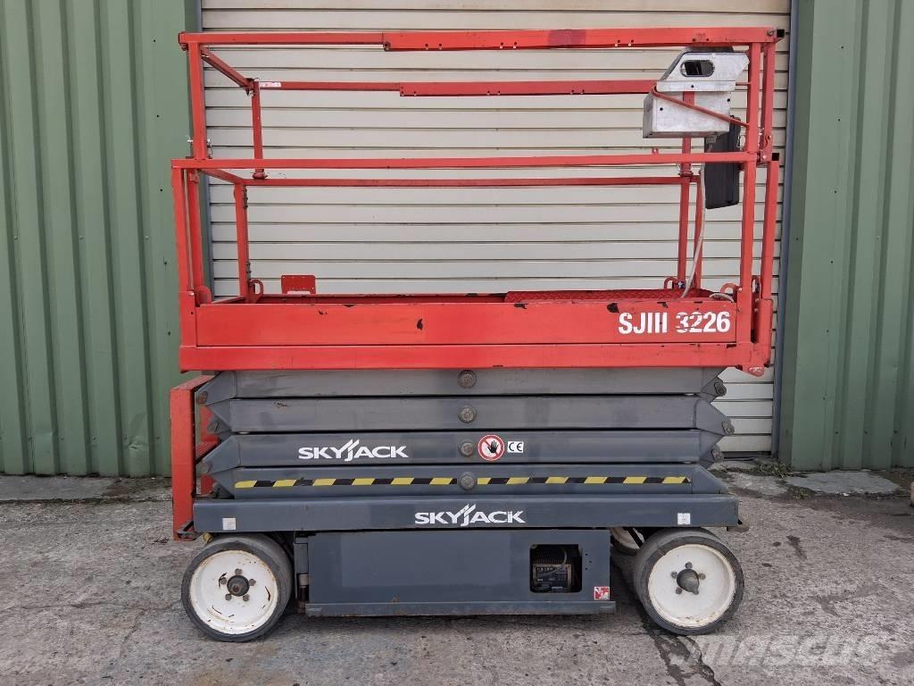 SkyJack SJ III 3226 Elevadores de tesoura