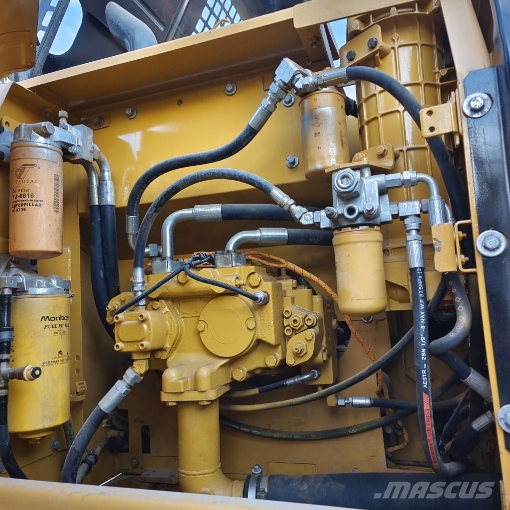 CAT 320 D Escavadeiras de esteiras