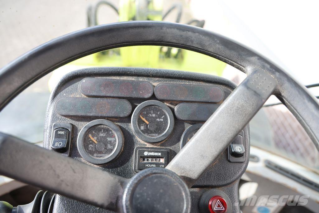 Paus SL755 Carregadeiras de rodas