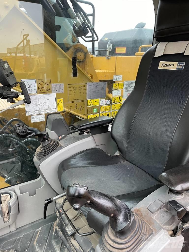CAT 325F Escavadeiras de esteiras