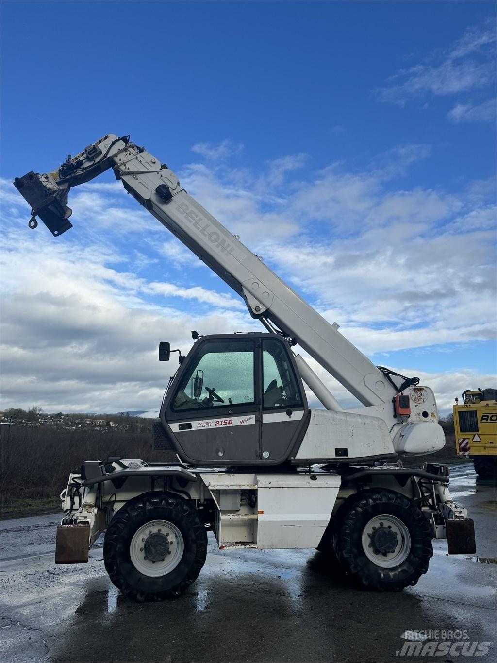 Manitou MRT 2150 Manipulador telescópico
