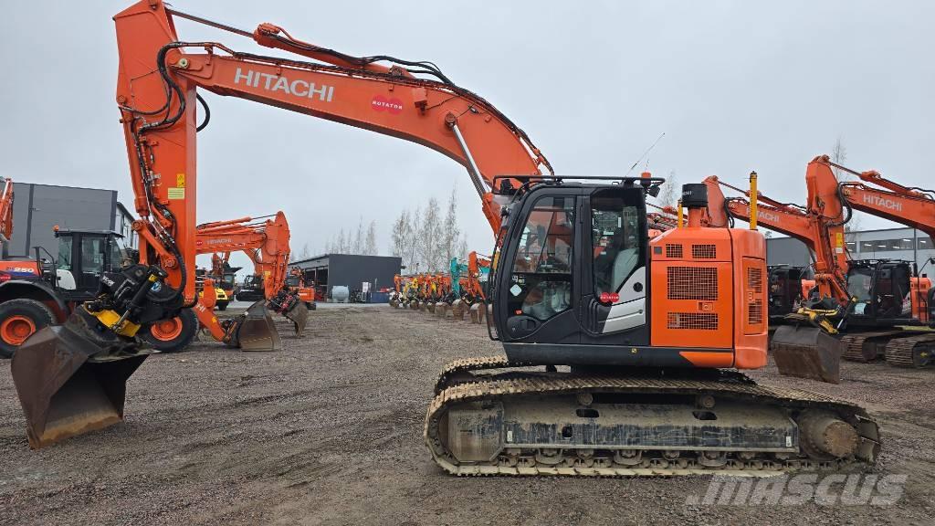 Hitachi ZX 225USLC-6 Escavadeiras de esteiras