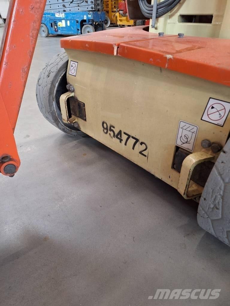 JLG Toucan 10 E Plataformas de Mastro Vertical