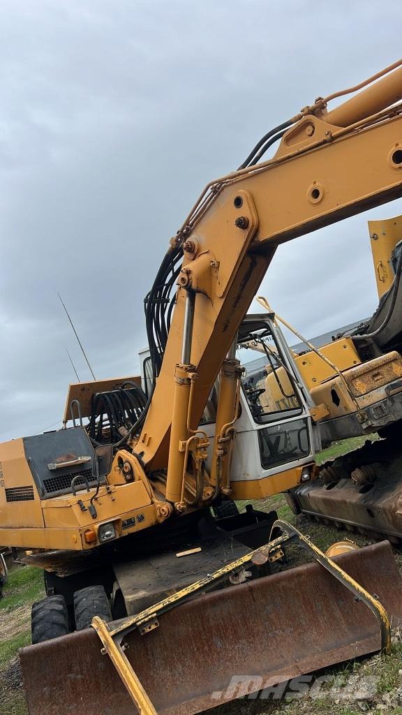 Liebherr A 922 Hidráulica