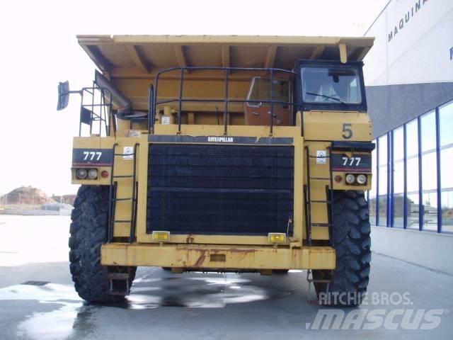 CAT 777 Camiőes basculantes rígidos