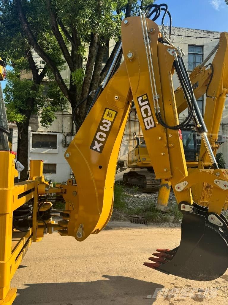 JCB 3 CX Retroescavadeiras