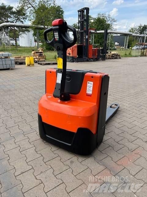Toyota LWE160 Porta palettes