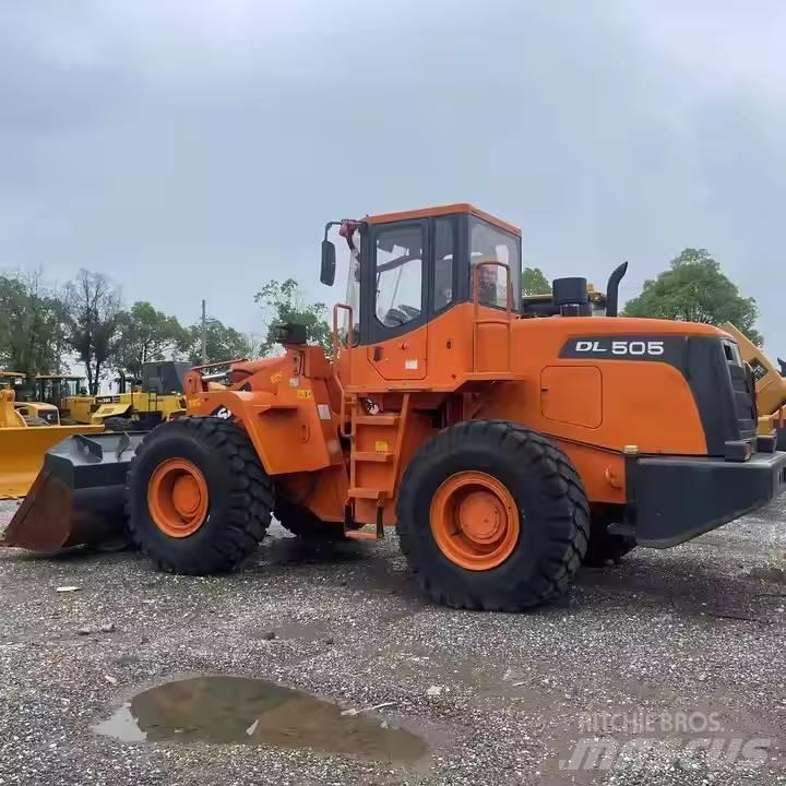 Doosan DL505 Carregadeiras de rodas