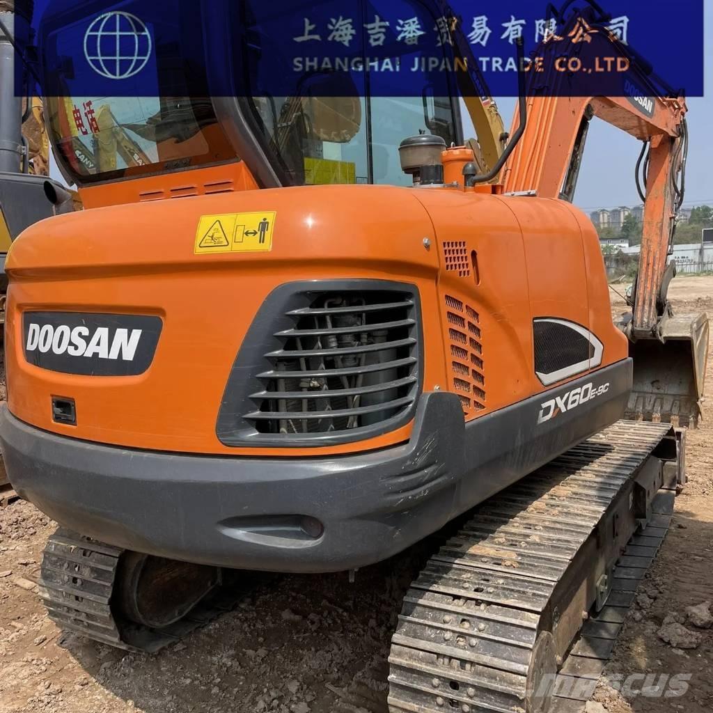 Doosan DX 60 Escavadeiras de esteiras