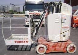 Grove Toucan 1100 C Plataformas de Mastro Vertical