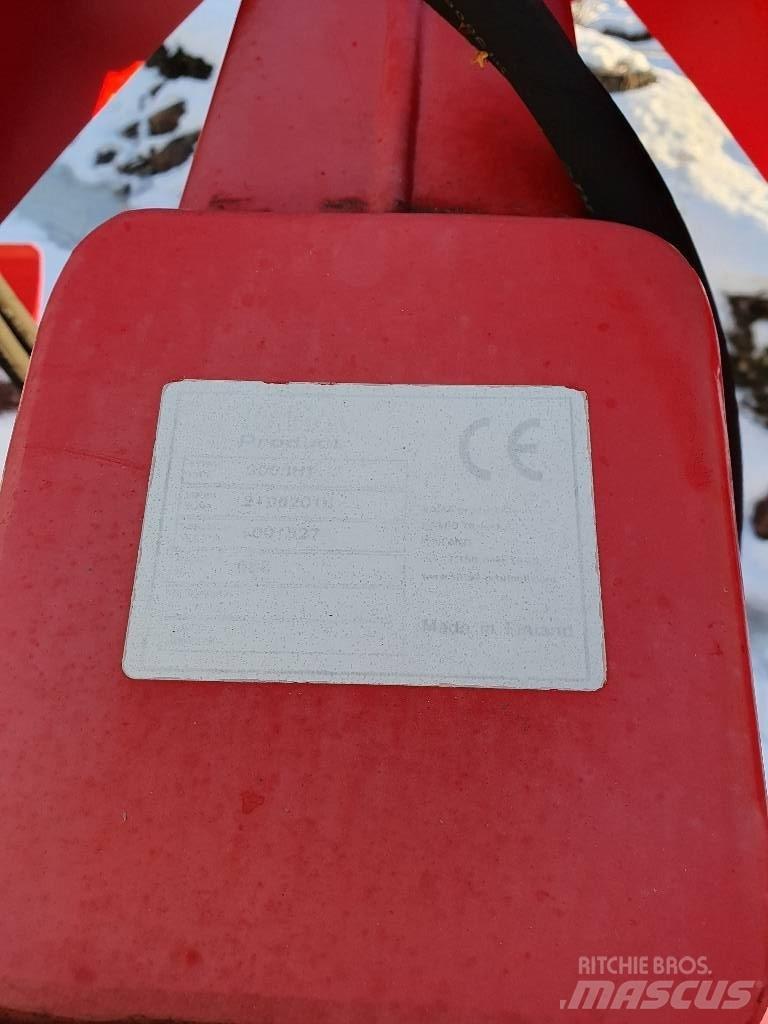 Vama 300 JH 1 Lâminas de neve e arados